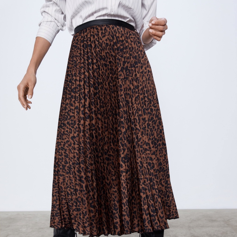 ISO Animal Print Zara Skirt
